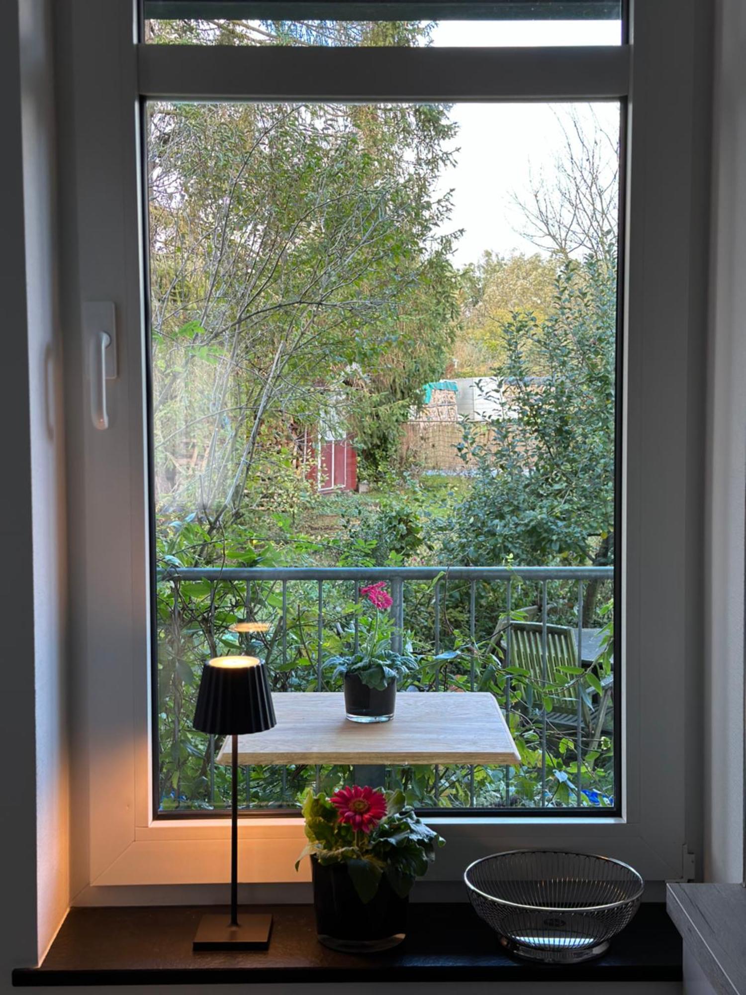 Apartment In Bad Wilhelmshoehe Mit Grossem Balkon Im Gruenen Und Kostenfreien Parkplaetzen *